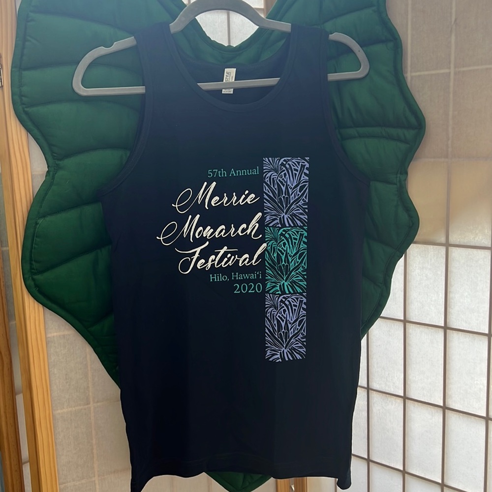NWOT Merrie Monarch festival tank top. Color: Navy. Size adult Small. Unisex.